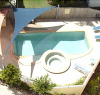 On The River Apartments - Palm Beach Accommodation