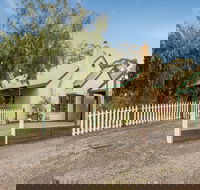 Country Pleasures BB - Palm Beach Accommodation