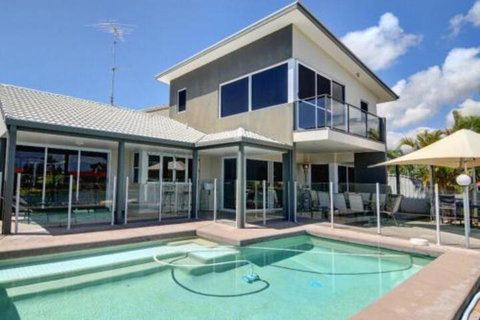 Coorumbong 36 - Palm Beach Accommodation 2