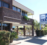 Macintyre Motor Inn