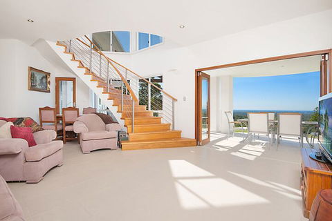 Alexandria Retreat - Palm Beach Accommodation 2