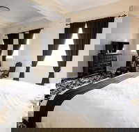 The Commercial Boutique Hotel - Palm Beach Accommodation