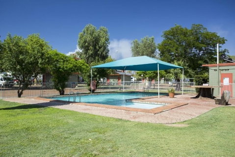 Discovery Parks - Mount Isa - Palm Beach Accommodation 2