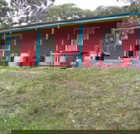 Clare Valley Cabins - Palm Beach Accommodation