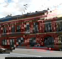 Mandelson's of Goulburn - Palm Beach Accommodation