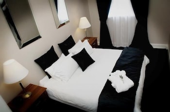 The Customs House B&B - Palm Beach Accommodation 4
