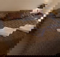 Tumby Villas - Palm Beach Accommodation