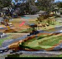 Victor Harbor Holiday  Cabin Park - Palm Beach Accommodation