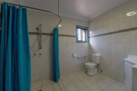 CBD Accommodation Tamworth - Palm Beach Accommodation 0