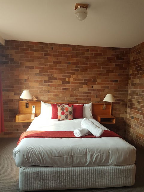 All Seasons Motel Armidale - Palm Beach Accommodation 1