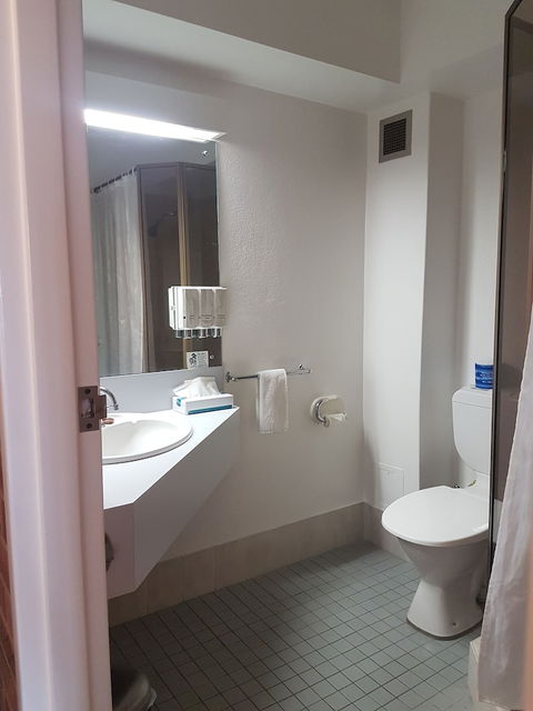 All Seasons Motel Armidale - Palm Beach Accommodation 5