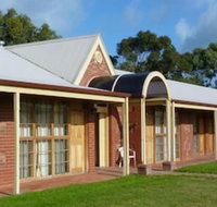 Coonawarra Units - Palm Beach Accommodation