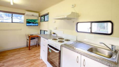 Australind Tourist Park - Palm Beach Accommodation 3
