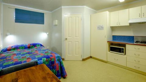 Australind Tourist Park - Palm Beach Accommodation 6