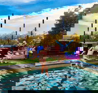 Dam It Getaway- Homestead - Palm Beach Accommodation