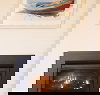 Victor Apartments - Palm Beach Accommodation