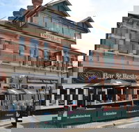 Empire Hotel Deloraine - Palm Beach Accommodation