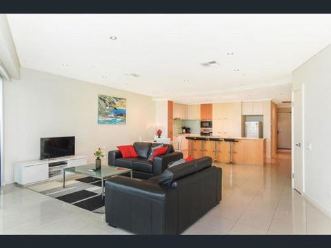 Gallery Resort Apartments - Palm Beach Accommodation 1