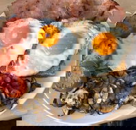 Yarragon Cafe - Palm Beach Accommodation