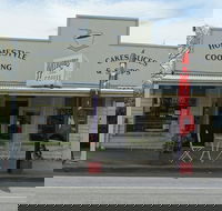 Antiques and Coffee - Palm Beach Accommodation