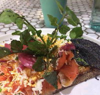 The Rusty Rabbit - Burwood - Palm Beach Accommodation