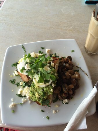 GG's Cafe Dulwich - Palm Beach Accommodation 0
