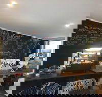 Spectrum - Palm Beach Accommodation