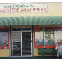 MacIntyre Hot Bread Shop - Palm Beach Accommodation
