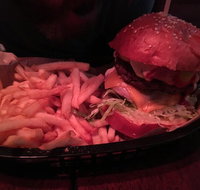 2 Smoking Barrels - Palm Beach Accommodation