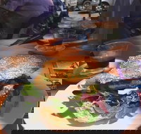 Lulu's Cafe - Palm Beach Accommodation