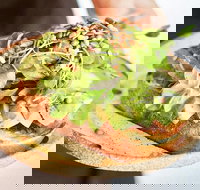 Punch and Daisy - Palm Beach Accommodation