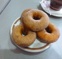 Donut King - Palm Beach Accommodation