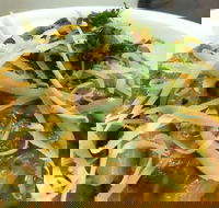 Burgastronomy - Hyde Park - Palm Beach Accommodation