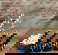 Cantina Sociale - Palm Beach Accommodation