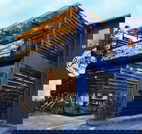 Currumbin Pub - Palm Beach Accommodation