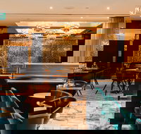 THE DEN - Palm Beach Accommodation