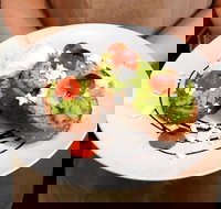 Rustic Cup - Palm Beach Accommodation