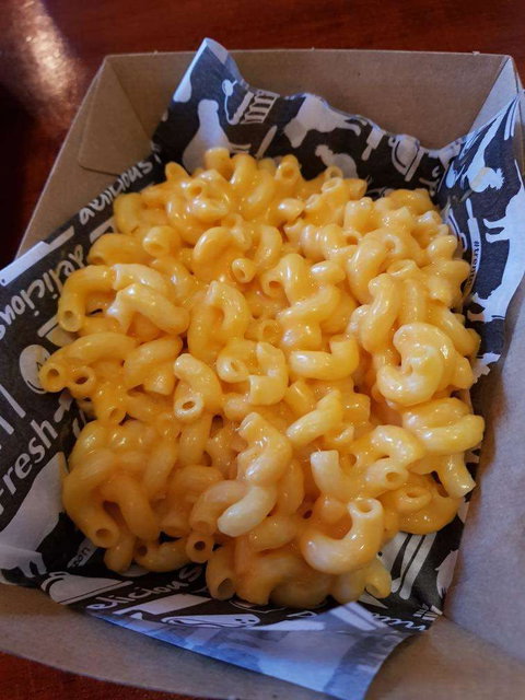 Iron Bar Restaurant - Palm Beach Accommodation 0