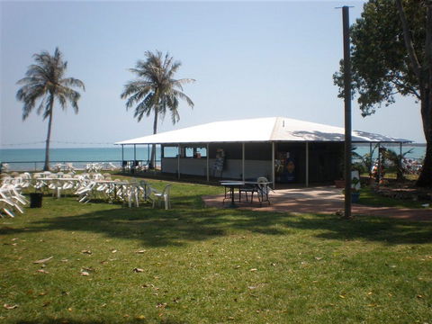 Darwin Ski Club - Palm Beach Accommodation 1
