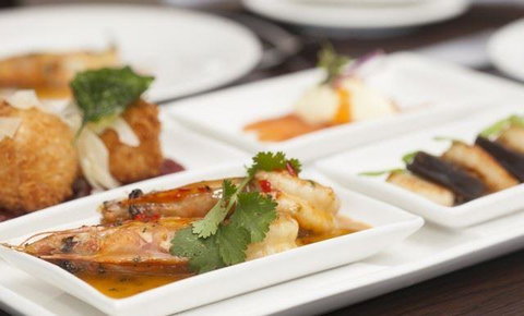 2 Fish Seafood Restaurant - Palm Beach Accommodation 14