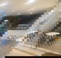 Avenue Perk - Palm Beach Accommodation