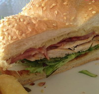 Cosy Creek Cafe - Palm Beach Accommodation