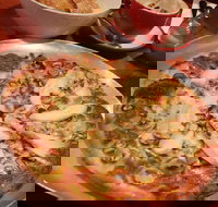 Nicks Pizza - Palm Beach Accommodation