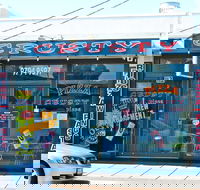 Crusty Pizza - Palm Beach Accommodation