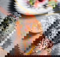 Dilly Daly - Palm Beach Accommodation