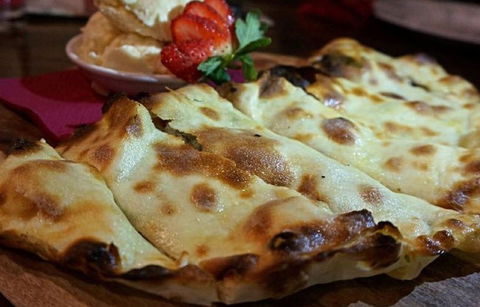 Heat Woodfired Pizza Bar - Palm Beach Accommodation 2