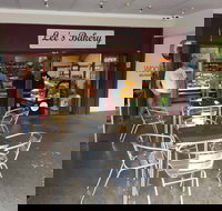 Lee's Bakery - Palm Beach Accommodation