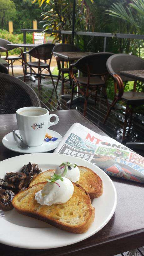 Cafe Central - Palm Beach Accommodation 0