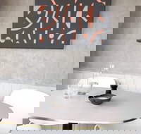 Grange Road Egg Shop - Palm Beach Accommodation