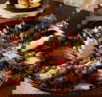 Inti Gourmet - Palm Beach Accommodation